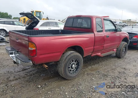 2000 Toyota Tacoma Prerunner z USA, uszkodzony, nr VIN 4TASM92N5YZ674688